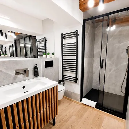Rynek Apartment *